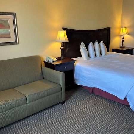 Days Inn By Wyndham Pittsburg Ks Экстерьер фото